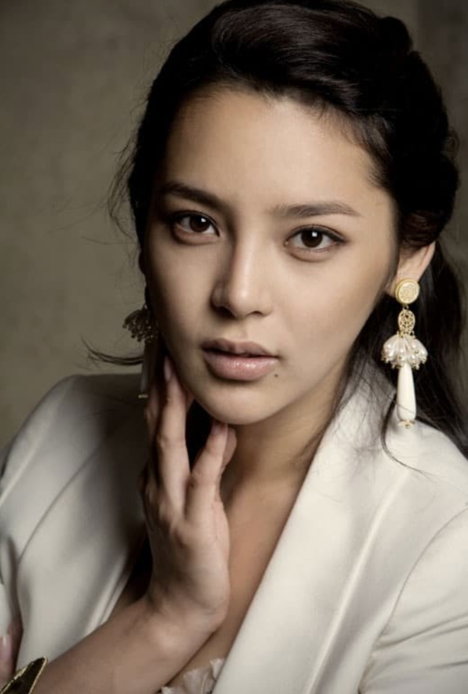 Park Si Yeon – KoreanDrama.blog